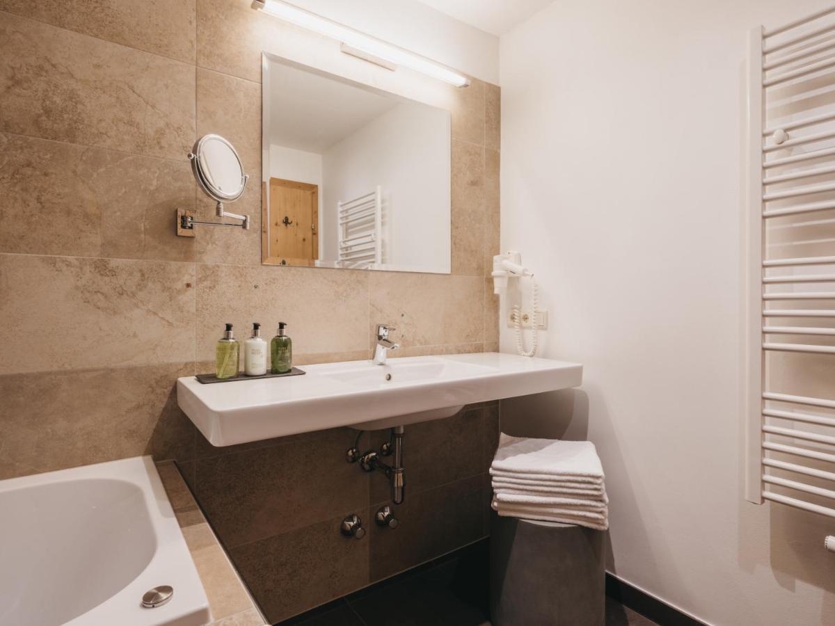 Hotel Vier Jahreszeiten By Vaya Inkl Zell Am See-Kaprun Sommerkarte Εξωτερικό φωτογραφία
