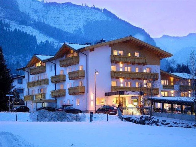 Hotel Vier Jahreszeiten By Vaya Inkl Zell Am See-Kaprun Sommerkarte Εξωτερικό φωτογραφία